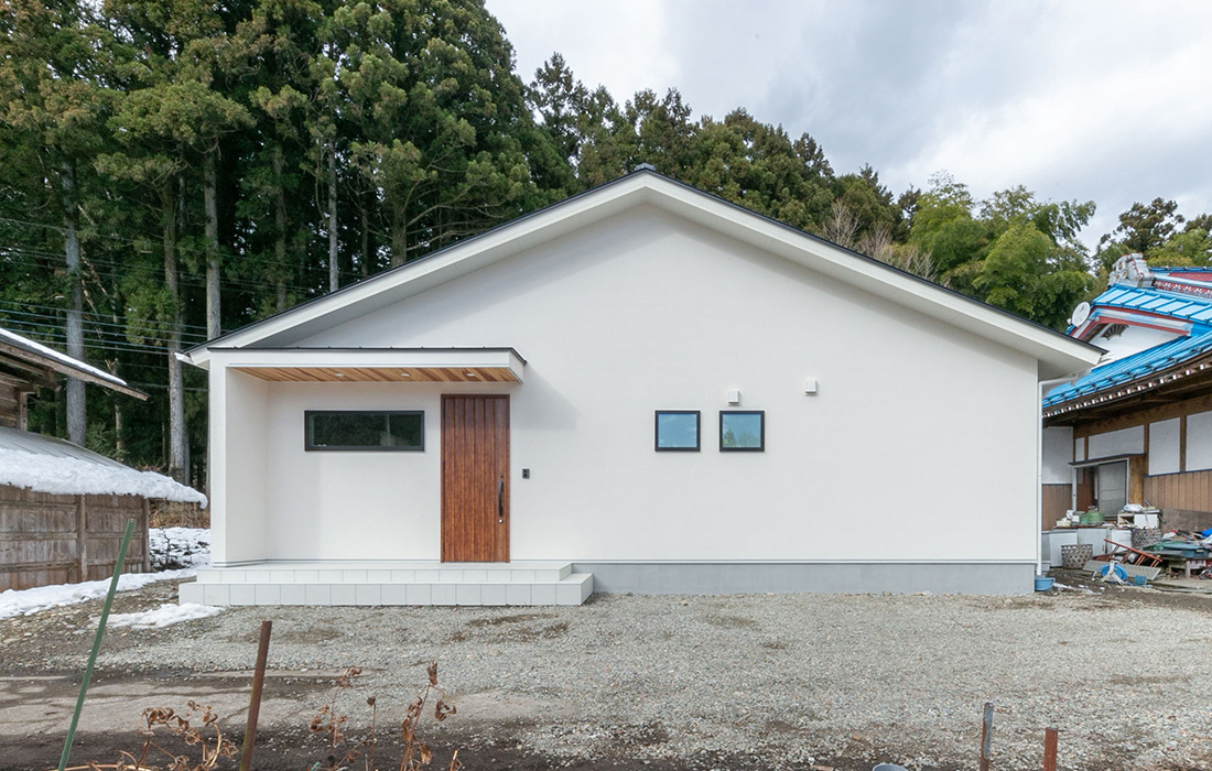 プライベートテラスのある平屋